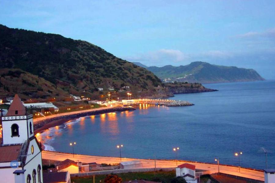 Apartamento Vista Do Mar A Ribeira Quente Esterno foto